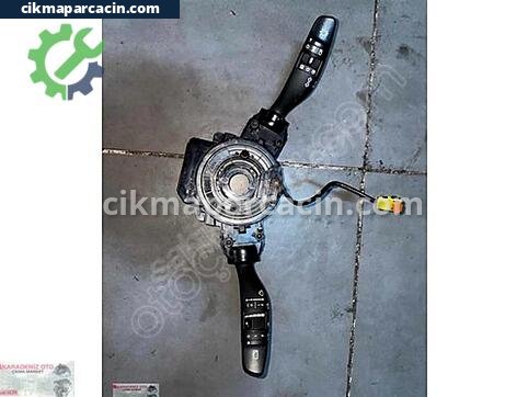 Hyundai i20 Sinyal Kolu çıkma parça