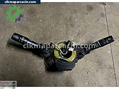 Hyundai i20 Sinyal Kolu çıkma parça