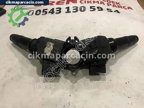 Hyundai i20 Sinyal Kolu çıkma parça