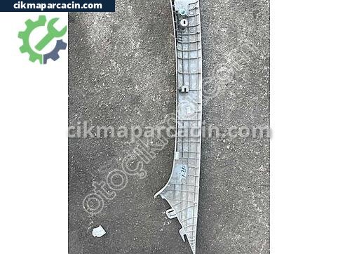 Hyundai i20 Ön Cam çıkma parça