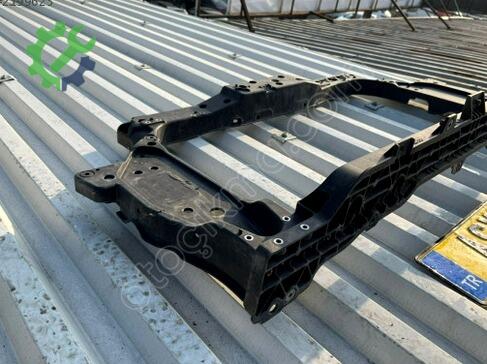 Hyundai i20 Ön Panel 64101J5 çıkma parça
