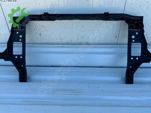 Hyundai i20 Ön Panel çıkma parça