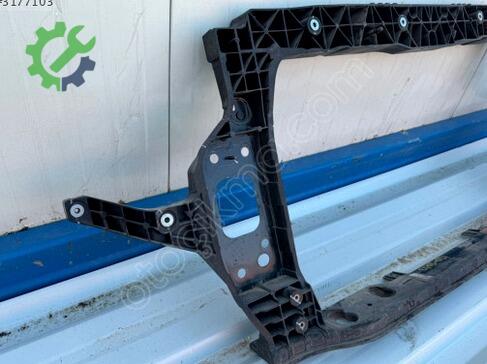 Hyundai i20 Ön Panel 64101-Q0000 çıkma parça