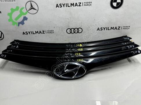 Hyundai i20 Ön Panjur çıkma parça