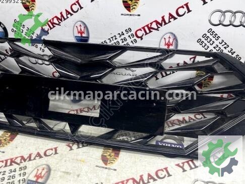 Hyundai i20 Ön Panjur çıkma parça