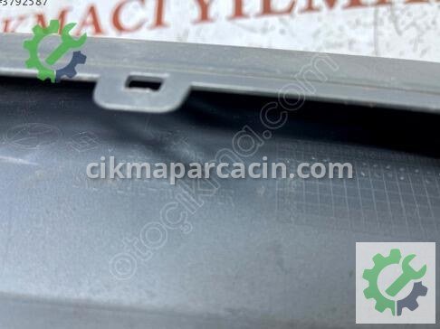 Hyundai i20 Tampon Izgarası 3657700GA0 çıkma parça