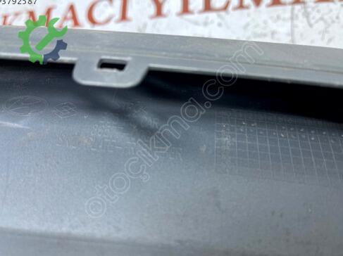Hyundai i20 Tampon Izgarası 3657700GA0 çıkma parça