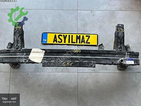Hyundai i20 Ön Tampon Demiri çıkma parça