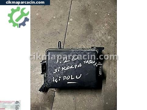 Hyundai i20 Sigorta Kutusu çıkma parça