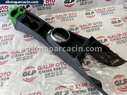 Hyundai i20 Orta Konsol çıkma parça