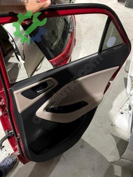Hyundai i20 Sağ Arka Kapı çıkma parça