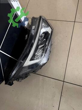 Hyundai i20 Sağ Ön Far çıkma parça