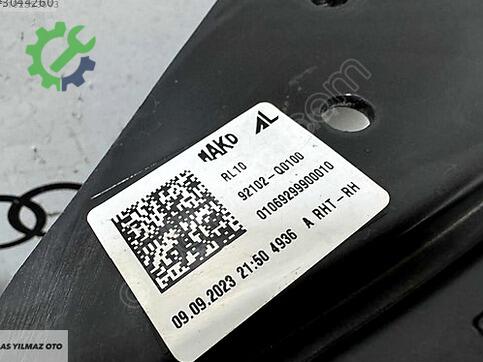 Hyundai i20 Sağ Ön Far 92102Q0100 çıkma parça
