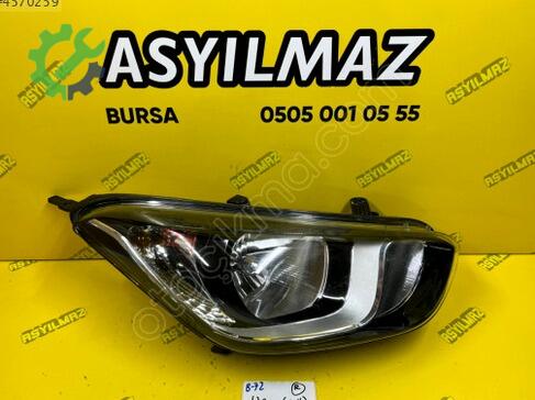 Hyundai i20 Sağ Ön Far çıkma parça