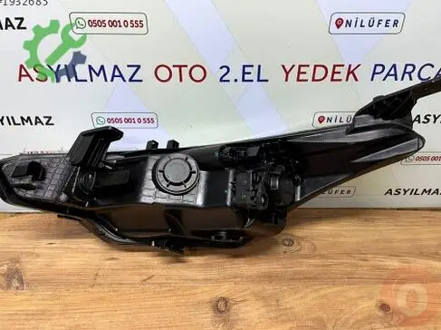 Hyundai i20 Sağ Ön Far çıkma parça