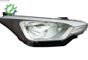 HYUNDAİ İ20 SAĞ FAR SIFIR YANSANAYİ OEM:92102C8000