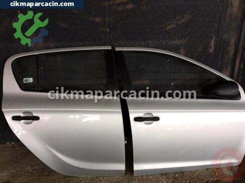 Hyundai i20 Sağ Arka Kapı çıkma parça