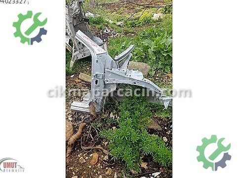 Hyundai i20 Şase Kolu çıkma parça