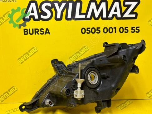 Hyundai i20 Sağ Sis Farı 922011J510 çıkma parça