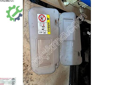 Hyundai i20 Güneşlik çıkma parça
