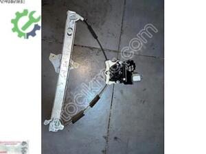 Hyundai i20 Sol Cam Krikosu Sökme Çıkma