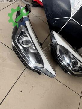 Hyundai i20 Sol Ön Far çıkma parça