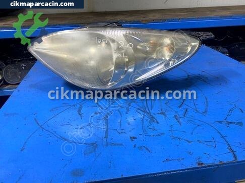 Hyundai i20 Sol Ön Far çıkma parça