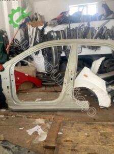 Hyundai i20 sol maşbiyel sacı çıkma orijinal
