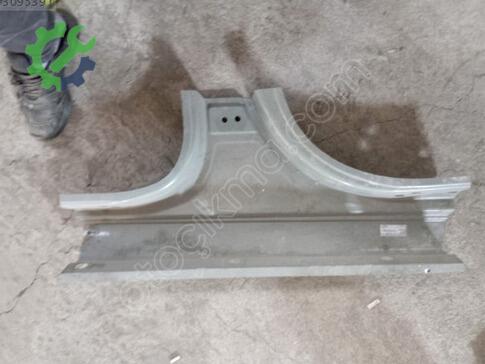 Hyundai i20 Sol Ön Marşpiyel Sacı çıkma parça
