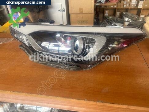 Hyundai i20 Sol Ön Far çıkma parça