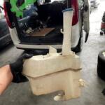 HYUNDAİ İ20 SU BİDONU ORJİNAL ÇIKMA