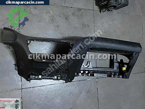 Hyundai i20 Torpido çıkma parça