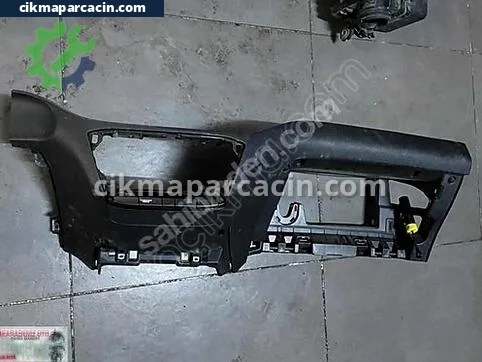Hyundai i20 Torpido çıkma parça