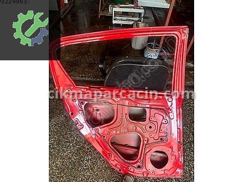 Hyundai i20 Sağ Arka Kapı çıkma parça