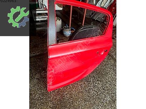 Hyundai i20 Sağ Arka Kapı çıkma parça