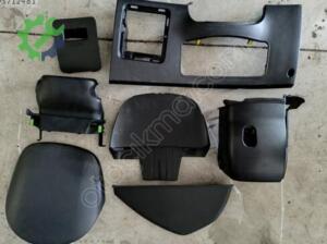 HYUNDAİ İ30 2013 TORPİDO PLASTİK MALZEMELERİ