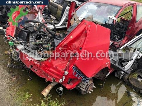 Hyundai i30 Arka Dingil çıkma parça