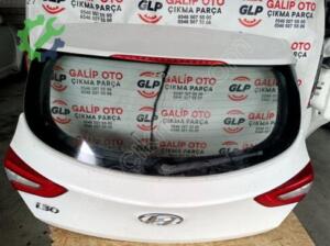 HYUNDAİ İ30 BAGAJ KAPAĞI BEYAZ HATASIZ 2013 model