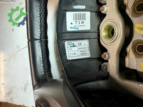 Hyundai i30 Direksiyon Simidi çıkma parça