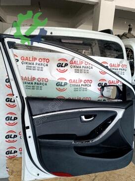 Hyundai i30 Kapı Döşemesi çıkma parça