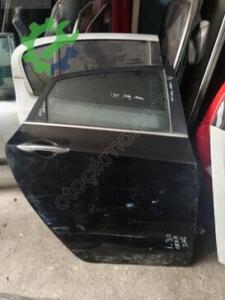 Hyundai i30 Orijinal Çıkma Sağ Arka Kapı
