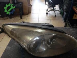 Hyundai i30 Sağ Ön Far Çıkma