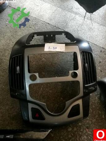 Hyundai i30 Teyp Çerçevesi çıkma parça