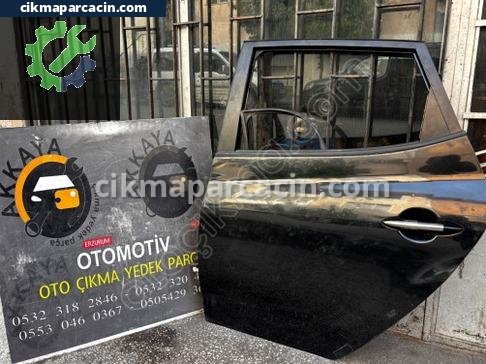Hyundai ix20 Sol Arka Kapı çıkma parça