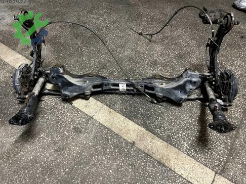 Hyundai ix35 Arka Dingil çıkma parça