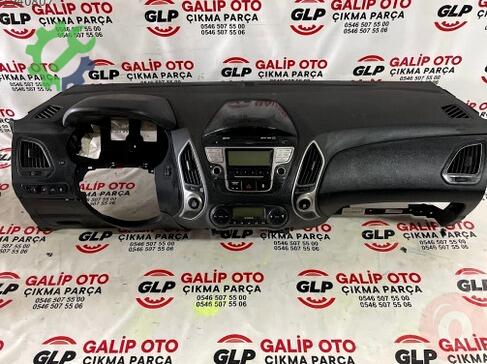 Hyundai ix35 Torpido çıkma parça