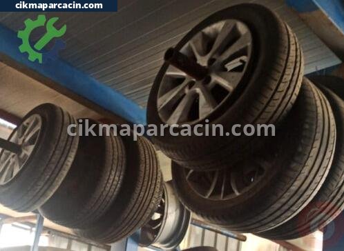 Hyundai Accent Jant & Lastik Takımı çıkma parça