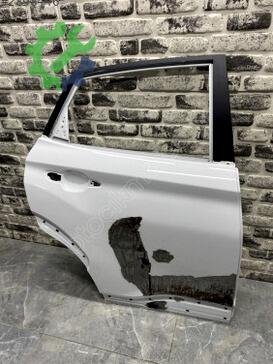 Hyundai Kona Sağ Arka Kapı çıkma parça