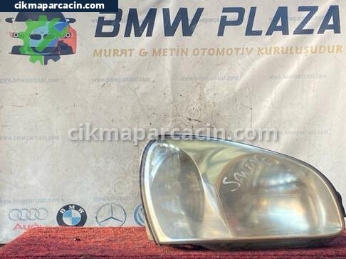 Hyundai Santa Fe Sağ Ön Far çıkma parça
