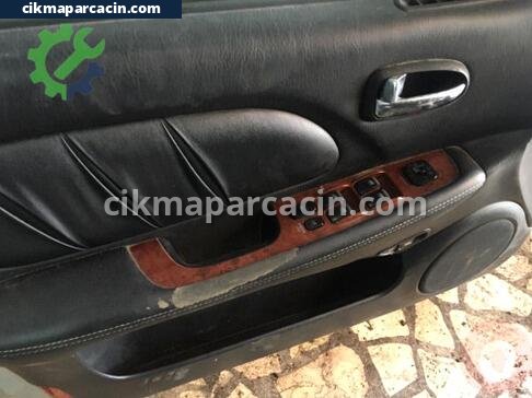 Hyundai Sonata Cam Düğmesi çıkma parça